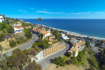 Topanga Beach